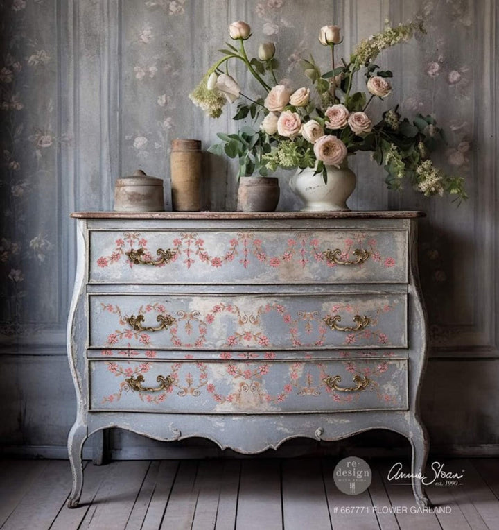 French style chest of drawers with a pretty decor transfer Flower Garland by Annie Sloan
