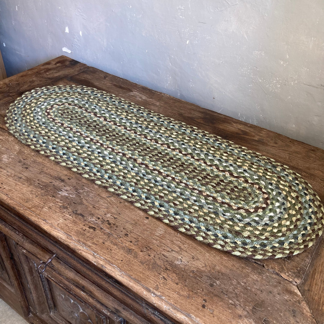 Jute braided Table Runner in Hedgerow Green